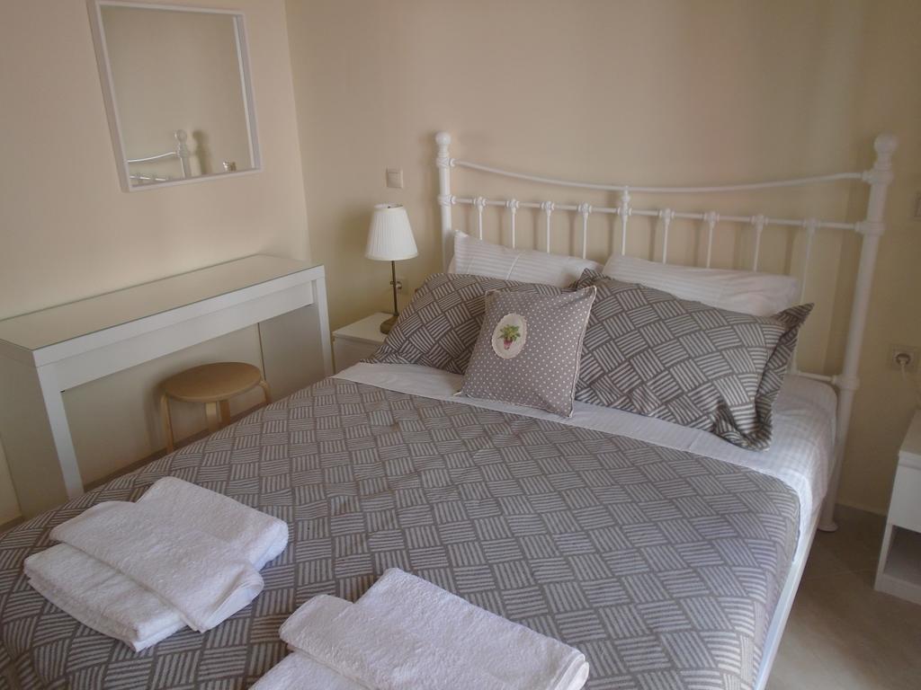 Socrates Family Apartments Kalligoni 外观 照片